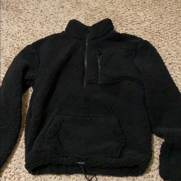 black fluffy girls pullover - Picture 1 of 1